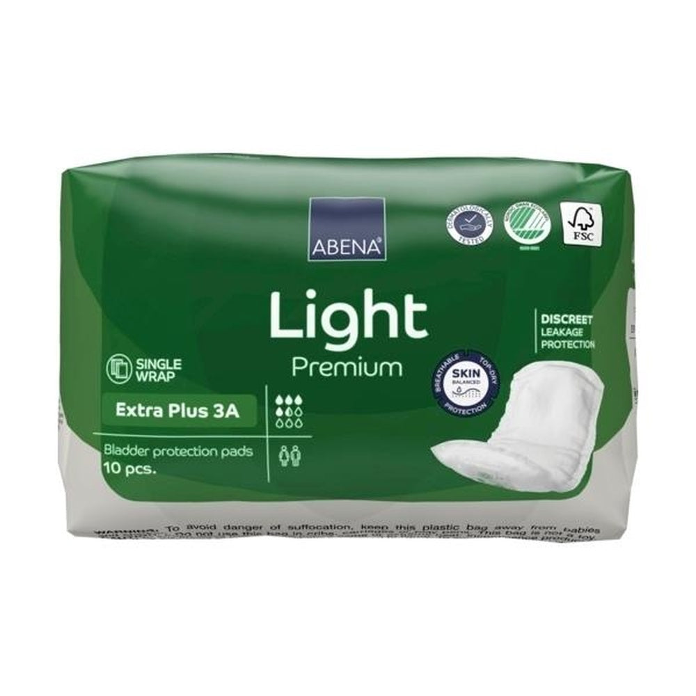 Abena Light Extra Plus Inkontinenzeinlage, Produktbild, zeigt eine schlichte, weiß-hellblaue Einlage mit einer sanften, texturierten Oberfläche. Sie hat eine anatomische Form, die für einen sicheren Sitz und optimalen Schutz sorgt. An den Seiten sind elastische Bündchen zu sehen, die zusätzliche Sicherheit bieten und ein Auslaufen verhindern. Die spezielle Saugtechnologie ist auf dem Bild verdeutlicht, um die hohe Absorptionsfähigkeit zu zeigen.