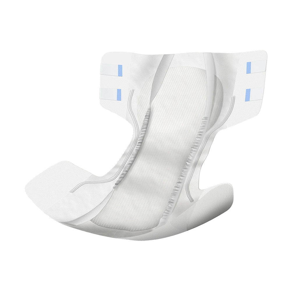 Weißer Inkontinenzslip Abena Slip Basic L1, in der Mitte gefaltet und auf einem hellen, neutralen Untergrund präsentiert. Der Slip hat seitliche elastische Bündchen und eine strukturierte Oberfläche. Er ist als Einwegprodukt konzipiert und weist mehrere leicht erkennbare und gut platzierte Saugzonen auf, die den Komfort und die Saugfähigkeit erhöhen. Die Verpackung ist klar und ansprechend gestaltet, um die Benutzerfreundlichkeit des Produkts zu betonen.