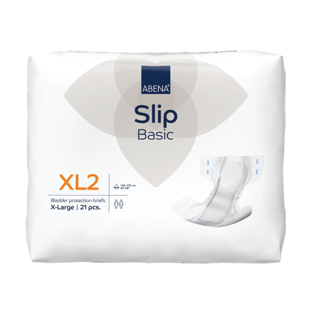 Eine Packung Abena Slip Basic in der Größe XL2 ist zu sehen. Die Verpackung hat einen blauen Hintergrund mit weißen und grünen Schriften. Das Produkt ist für Erwachsene mit mittlerem bis hohem Pflegebedarf konzipiert. Auf der Vorderseite sind das Produktlogo und die Größenangabe deutlich sichtbar. Die Verpackung zeigt auch Illustrationen, die die Saugfähigkeit und den Komfort der Slips verdeutlichen.