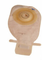 Ein transparentes, konvexes Lichtschutzmittel mit sanften, abgerundeten Kanten in einer neutralen Farbe. Die Innenseite weist eine glatte, reflektierende Oberfläche auf, während die Außenseite eine matte Textur hat. Das Produkt liegt auf einem hellen Untergrund, umgeben von einem sanften Licht, das die weichen Konturen hervorhebt. Links neben dem Produkt sind einige Beschriftungen in kleinen, klaren Buchstaben sichtbar.