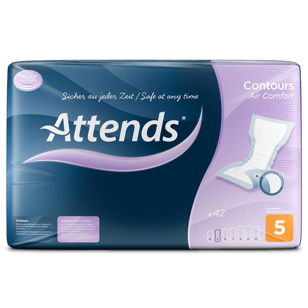 Ein Paket mit Attends Contours Air Comfort 5 Vorlagen für Erwachsene. Die Vorderseite des Pakets zeigt die Abbildung eines Mannes, der aktiv und zufrieden wirkt, während er die Vorlage trägt. Der Hintergrund ist in sanften Farbtönen gehalten, was das Produkt ansprechend präsentiert. Auf der Verpackung sind die Produktbezeichnung "Attends Contours Air Comfort 5" in klarer Schrift sowie Informationen zur Größe und Eigenschaften der Vorlage abgedruckt.