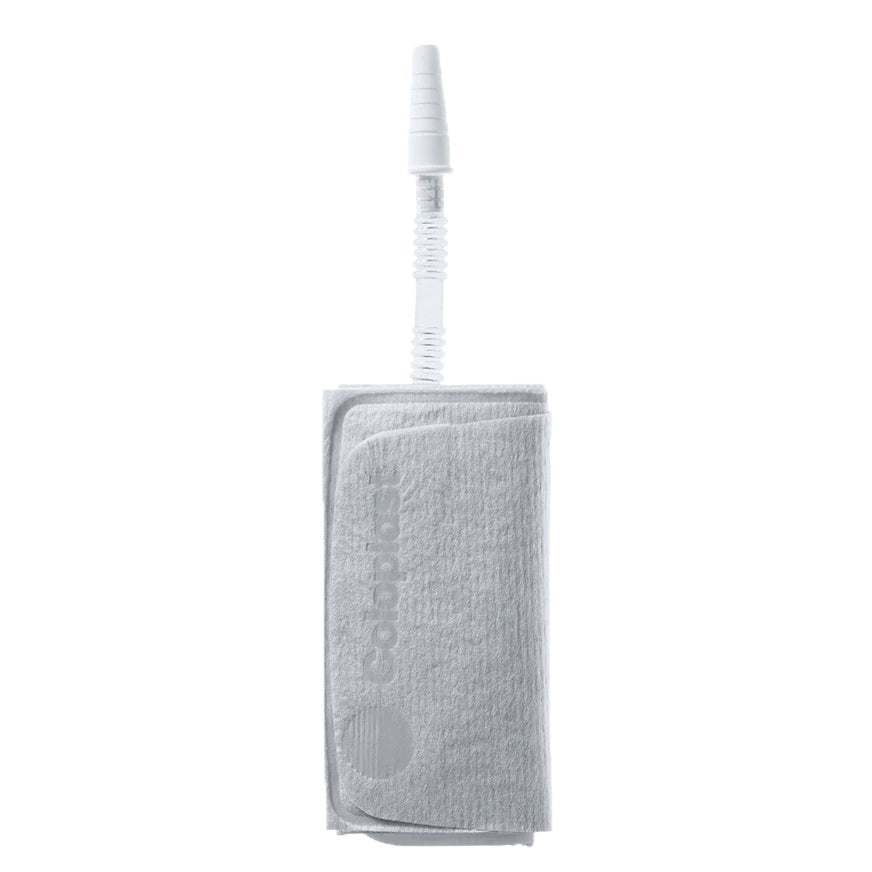 Produktbild eines Conveen Active Beinbeutels mit einem Volumen von 250 ml und einer Größe von 7 cm. Der Beinbeutel ist steril verpackt und in einer transparenten, leicht reflektierenden Kunststoffhülle sichtbar. Die Verpackung zeigt deutlich die Produktbezeichnung "Conveen Active" sowie die Spezifikationen und Anzahl von 30 Stück. Der Beutel hat eine praktische Form und ist zur Verwendung bei Inkontinenz geeignet.
