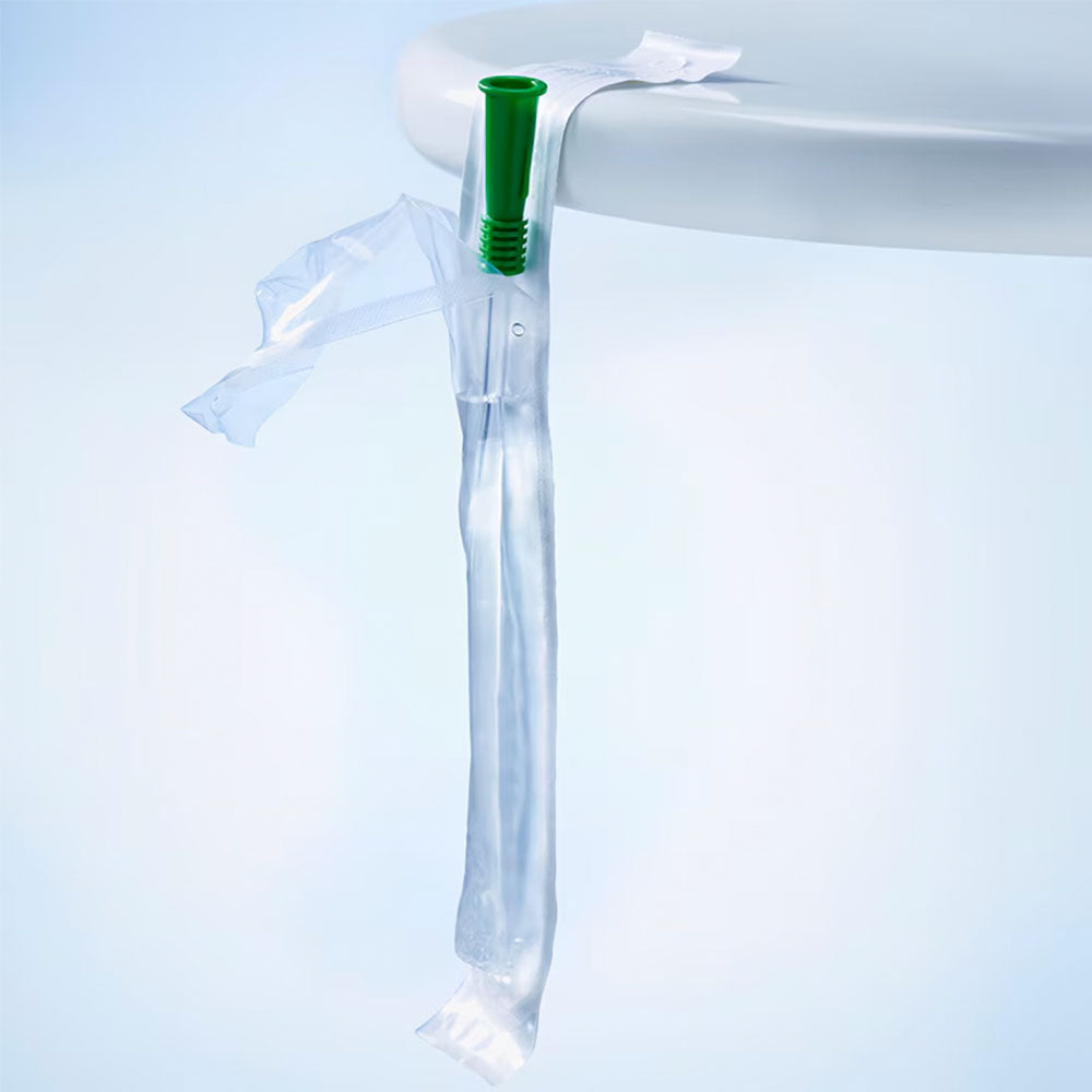 Bild eines Easicath Einmalkatheters für Männer, hergestellt nach der Nelaton-Methode. Die Verpackung ist transparent und zeigt 25 Einheiten des Katheters. Der Katheter selbst ist in einer klaren Röhrenform mit einer Größe von CH 14 abgebildet. Die Oberfläche ist glatt und flexibel, um eine einfache Handhabung zu gewährleisten. Im Hintergrund sind einige medizinische Symbole und Informationen zur Verwendung gedruckt.