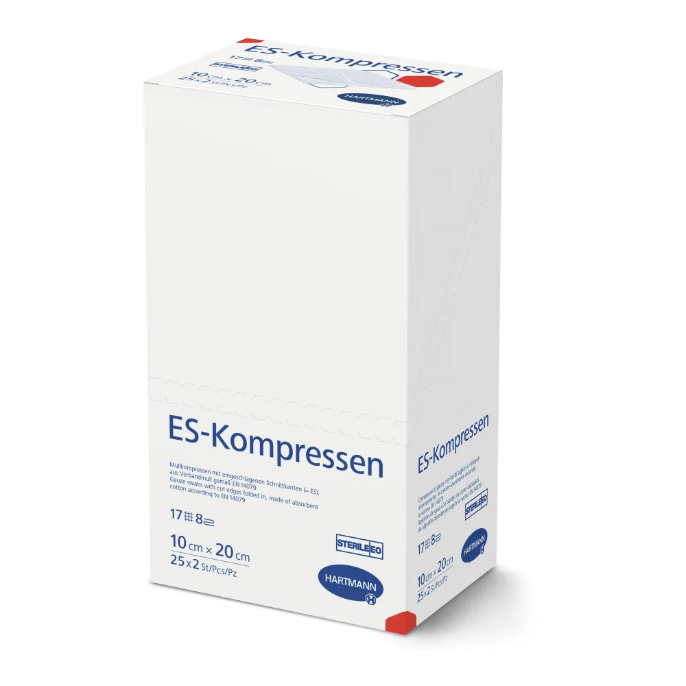 Steriles Mullkompressen-Paket der Marke Hartmann. Es enthält 10 Kompressen mit den Maßen 10 x 20 cm. Jede Kompresse ist 17-fädig und hat eine 8-fache Struktur, die für hohe Saugfähigkeit und Weichheit sorgt. Die Verpackung ist weiß mit blauen und grünen Akzenten, die den Produktnamen und die Eigenschaften klar hervorheben. Das Bild zeigt die Kompressen in einer gefalteten Form, bereit zur Verwendung, ideal für die sterile Wundversorgung und medizinische Anwendungen.