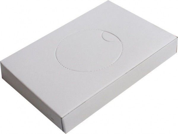 Bild zeigt einen 30er Pack Medi Inn Hygienebeutel. Die Verpackung ist transparent und zeigt die Hygienebeutel darin. Die Beutel sind in einem kräftigen Blau gehalten und haben eine praktische Verschlussmöglichkeit. Auf der Vorderseite der Verpackung ist das Logo von Medi Inn sowie eine kurze Beschreibung der Beutel. Im Hintergrund sind leichte Schatten zu sehen, die dem Bild Tiefe verleihen.