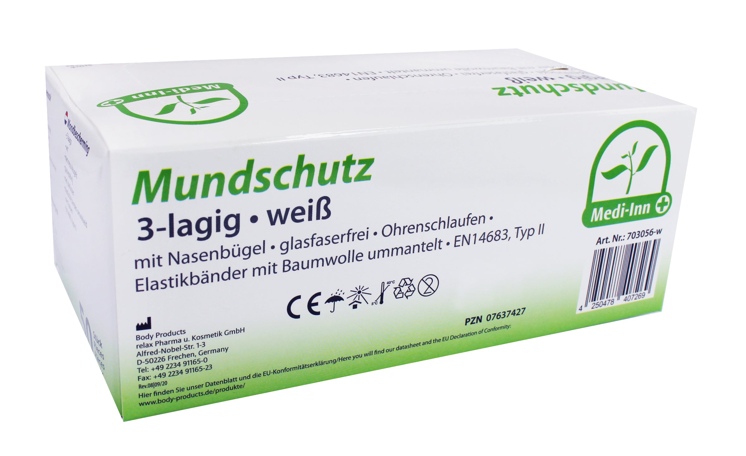 Ein weißer, dreilagiger Mund-Nasen-Schutz liegt flach auf einem hellen Hintergrund. Der medizinische Atemschutz ist aus leichtem, atmungsaktivem Material gefertigt und hat an beiden Seiten elastische Bänder, die für einen sicheren Halt hinter den Ohren sorgen. Der Maskenrand ist sauber und gleichmäßig geschnitten, was auf hochwertige Verarbeitung hinweist. Die Maske ist für den einmaligen Gebrauch und bietet Schutz vor Tröpfchen und Kontamination.