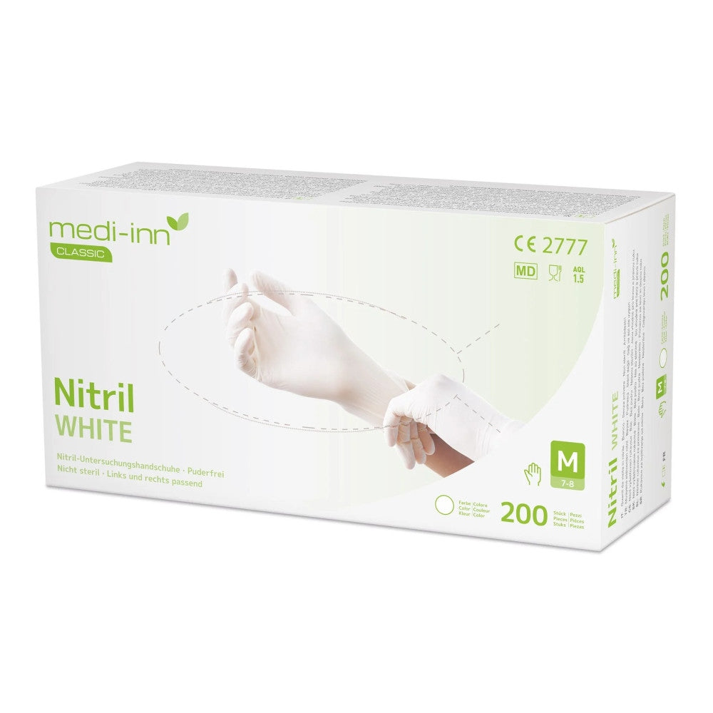 Bildbeschreibung: Produktabbildung von Medi Inn Nitril Einmalhandschuhen in der Farbe Weiß. Die Handschuhe sind aus hochwertigem Nitril-Material, das allergiefrei und latexfrei ist. Sie werden in einer großen Box mit 200 Stück angeboten, die oben leicht geöffnet ist, um den Inhalt zu zeigen. Die Handschuhe sind in der Größe S ausgeführt und zeichnen sich durch ein sanftes, puderfreies Design aus.
