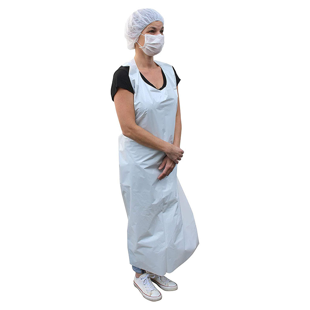 Die Abbildung zeigt eine Packung mit medizinischen PE-Schürzen, die aus extra starkem, glattem Material gefertigt sind. Die Schürzen sind einzeln verpackt und scheinen farblos-transparent zu sein. Auf der Vorderseite der Verpackung sind Informationen über die Produktmerkmale und die Verwendung der Schürzen abgebildet. Im Hintergrund ist ein heller, neutraler Untergrund zu sehen, der die Schürzen hervorhebt.