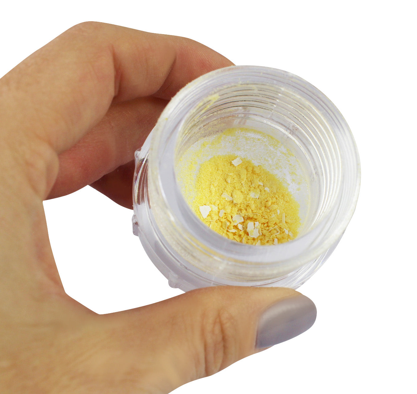 Ein blauer Tablettenmörser mit einem abnehmbaren Deckel ist im Vordergrund sichtbar. Der Mörser hat eine runde, stabile Form und ist aus einem strapazierfähigen Material gefertigt. Neben dem Mörser liegt ein silberner Löffel, der zum Zerkleinern von Tabletten genutzt werden kann. Im unteren Bereich ist ein transparentes Medikamentenfach integriert, das zur Aufbewahrung von Tabletten dient. Der Hintergrund ist neutral gehalten, was die Produktmerkmale hervorhebt.