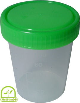 Urinbecher mit Schraubdeckel, 125 ml, abgebildet auf einem weißen Hintergrund. Der Becher ist transparent und zeigt eine grüne Graduierungsskala auf der Seite. Der Deckel, ebenfalls grün, ist fest verschlossen und sorgt für eine sichere Aufbewahrung. Auf der Vorderseite des Bechers sind beschreibbare Felder zur Kennzeichnung von Patientendaten oder Probeinformation sichtbar. Die Gesamterscheinung des Bechers wirkt steril und medizinisch, geeignet für die Nutzung in klinischen oder Laborumgebungen.