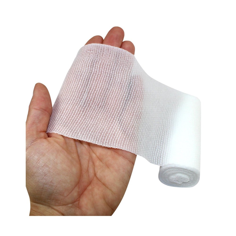 Bild zeigt eine Verpackung mit 20 elastischen Fixierbinden von Noba, die in einem ansprechenden blauen Design gestaltet ist. Die Binden sind in verschiedenen Breiten abgebildet und verfügen über eine transparente Folie, die die Produkte schützt und gleichzeitig anschaulich macht. Der Produktname "Nobafix elastische Fixierbinden" ist gut leserlich auf der Vorderseite platziert.