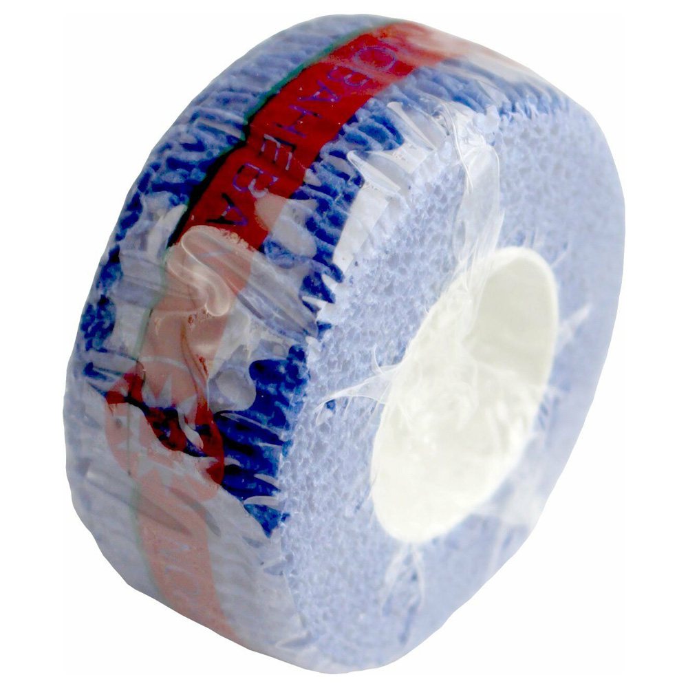 Bild zeigt eine blaue kohäsive Kompressionsbinde der Marke Noba, die sich für Fixierungen eignet. Die Binde ist auf eine Länge von 250 cm und eine Breite von 4,5 cm zugeschnitten. Die Oberfläche der Binde weist eine strukturierte, gewebte Textur auf, die für einen sicheren Halt sorgt. Die Binde ist einfach zu handhaben, selbstklebend und lässt sich leicht anpassen. Im Hintergrund ist ein neutraler, heller Untergrund zu sehen, der die Binde hervorhebt.