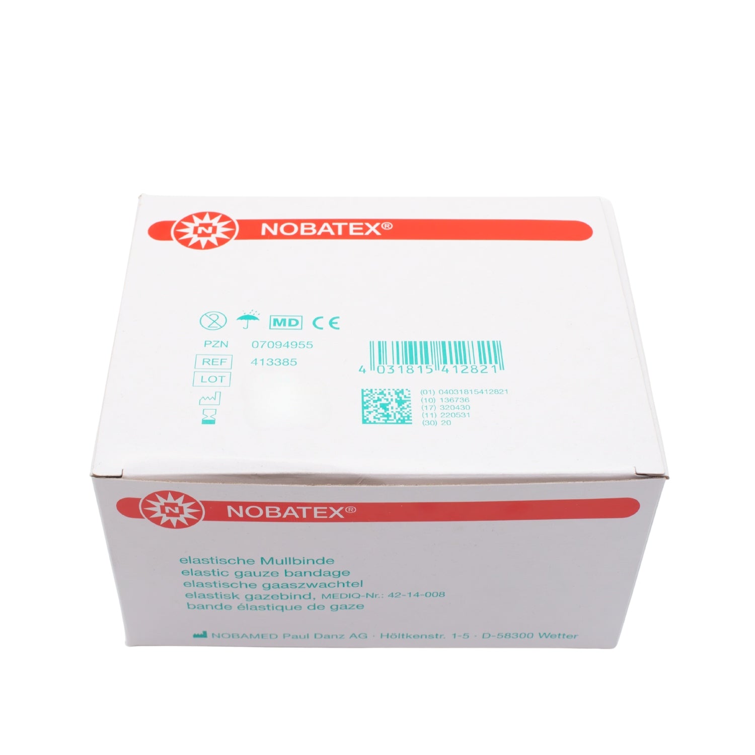Bild eines Pakets mit elastischen Fixierbinden der Marke Noba. Die Binden sind weiß und bestehen aus dünnem, atmungsaktivem Mullmaterial. Im Paket sind 20 Stück enthalten, die jede für sich in dezent transparenten Folien verpackt sind. Die Binden sind für die Fixierung von Verbänden und Wundauflagen konzipiert. Auf der Verpackung sind die Produktinformationen und Struktur des Materials sichtbar sowie das Logo der Marke. Die Binden wirken stabil und sind für den medizinischen Einsatz geeignet.