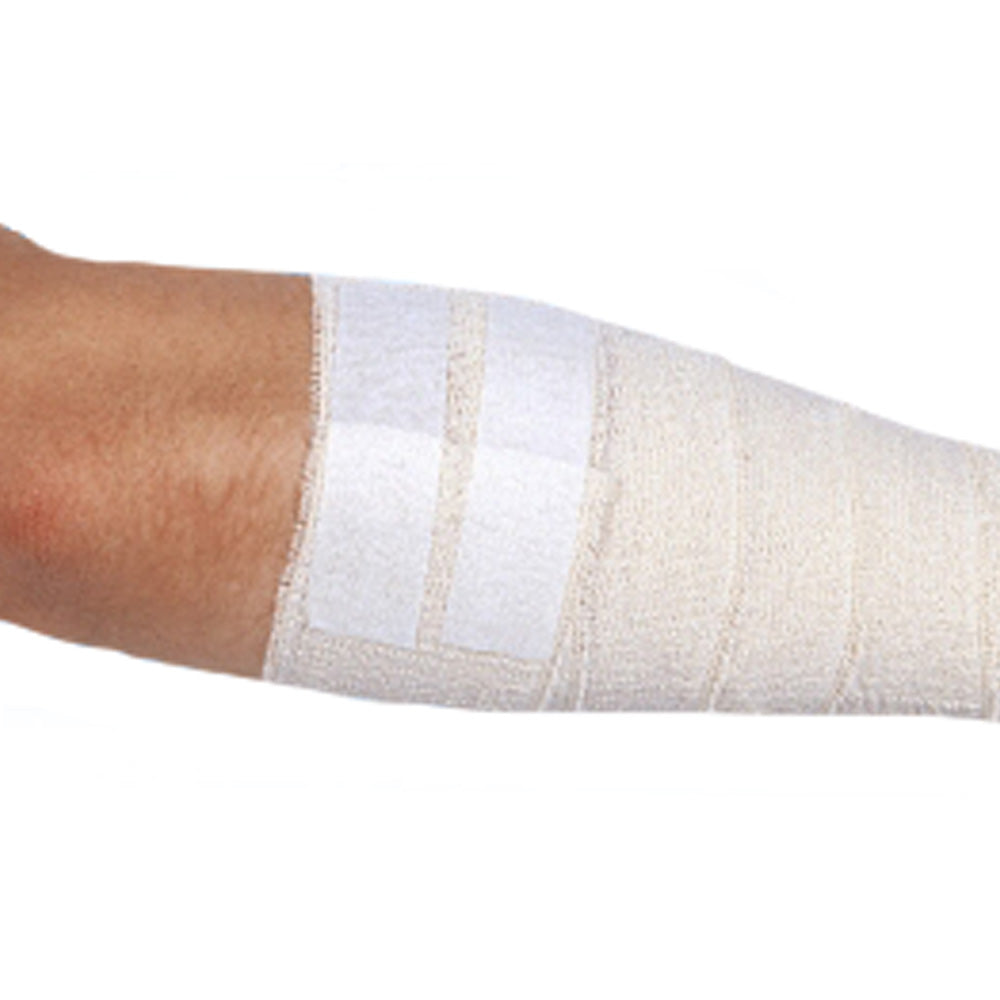 Bild eines fixierenden Pflasters ohne Seitenscheiben, das auf einer weißen Oberfläche liegt. Das Pflaster hat eine Breite von 25 cm und eine Länge von 9,14 m. Es besteht aus einem weißen Vliesmaterial, das weich und flexibel aussieht. Die Verpackung zeigt die Produktbezeichnung "Noba Rudapor Fixierpflaster" klar an, sowie spezifische Anwendungshinweise. Im Hintergrund sind keine weiteren Objekte sichtbar, was den Fokus auf das Pflaster legt. Ideal für die Fixierung von Verbänden oder als Unterlage.