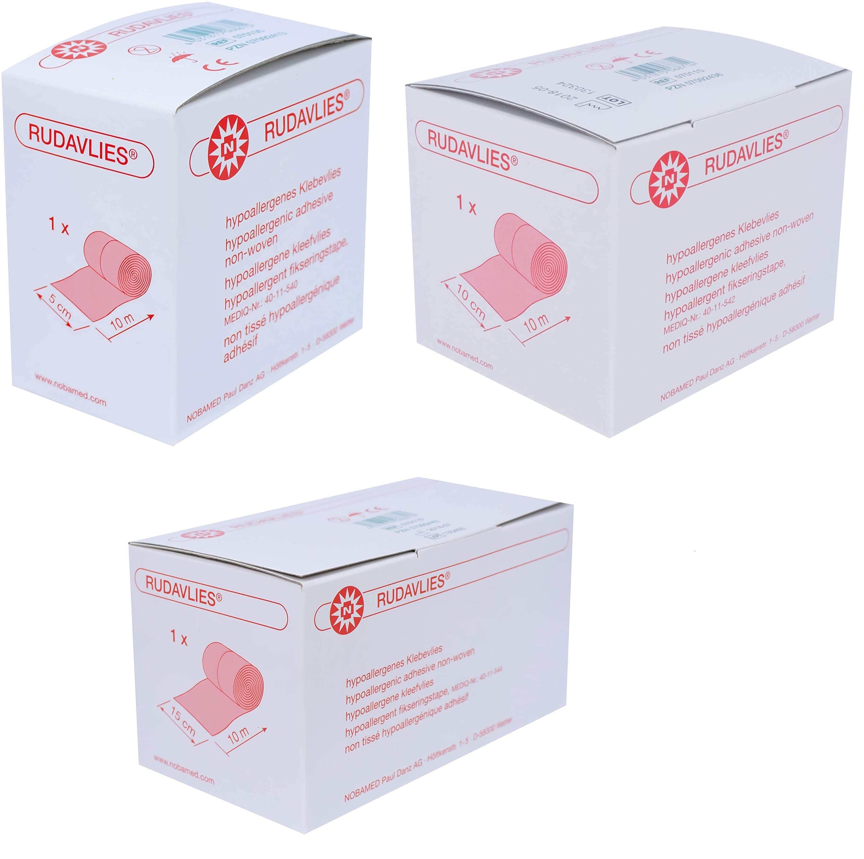 Produktbild des Noba Rudavlies Klebevlies in der Größe 5 cm x 10 m. Das Produkt wird in einer transparenten Verpackung präsentiert, die den Klebevlies zeigt. Der Vlies hat eine helle, luftige Struktur und wird durch ein Etikett beschrieben, das die hypoallergenen Eigenschaften hervorhebt. Der Hintergrund ist neutraal und hebt die Verpackung hervor. Das Bild vermittelt einen Eindruck von Qualität und Funktionalität des Klebevlies, das für verschiedene Anwendungen geeignet ist, z.B.