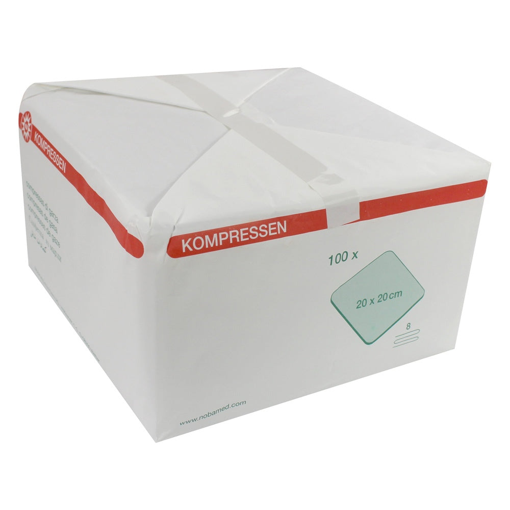 Bild von NobaMed Mullkompressen, 8-fach, in einer Verpackung mit 1000 Stück. Die Kompressen sind weiß und erscheinen gleichmäßig gefaltet, um eine einfache Entnahme zu ermöglichen. Die Verpackung ist transparent, sodass die Kompressen sichtbar sind. Auf dem Verpackungsdesign sind die Produktinformationen und das Markenlogo deutlich abgebildet. Im Hintergrund sieht man sanfte Schatten und eine neutrale Oberfläche, die die Sterilität und Professionalität des Produkts unterstreicht.