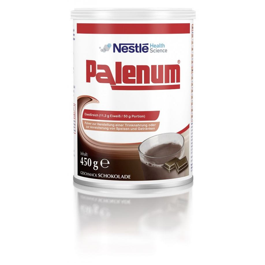 Produktbild von Palenum Trinknahrung in Pulverform mit Schokoladengeschmack. Der Behälter hat ein modernes, farbenfrohes Design mit einem klaren Deckel. Die Vorderseite zeigt das Produktlogo und wichtige Hinweise zur Anwendung. Im Hintergrund ist eine ansprechende Tabelle mit Nährwertangaben zu sehen. Der Hintergrund ist hell und neutral, wodurch die Verpackung hervorgehoben wird. Es sind keine weiteren Produkte oder Requisiten abgebildet, um den Fokus auf das Trinknahrungspulver zu lenken.