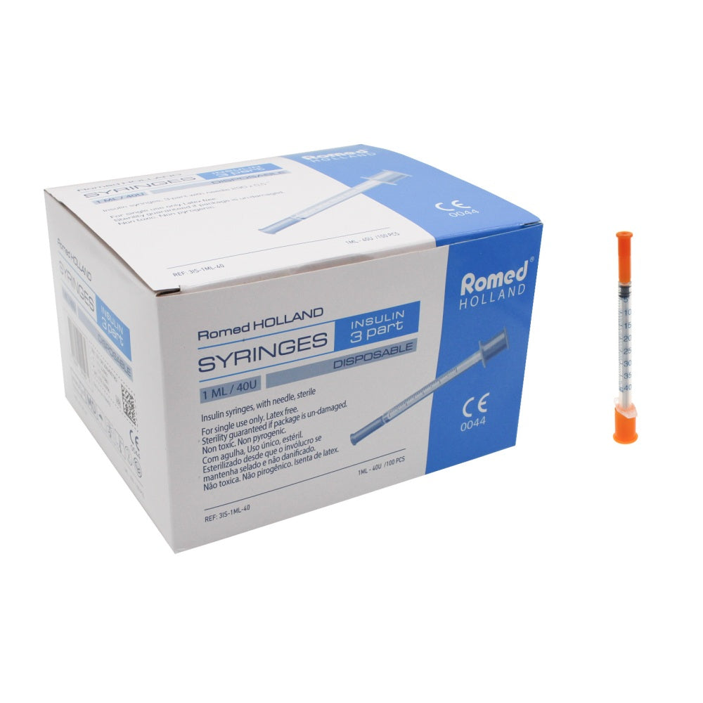 Sterile U-40 Insulinspritzen von Romed, die in einer Packung von 100 Stück angeboten werden. Jede Spritze hat ein Fassungsvermögen von 1 ml und ist ideal für die Verabreichung von 40 I.E. Insulin. Die Spritzen sind einzeln verpackt und benötigen keine Vorbereitungen, was sie benutzerfreundlich macht. Eine klare Skala auf dem Zylinder ermöglicht präzise Dosierungen. Die Nadeln sind scharf und erleichtern das Einstechen. Geeignet für Diabetiker zur genauen Insulinverwaltung.