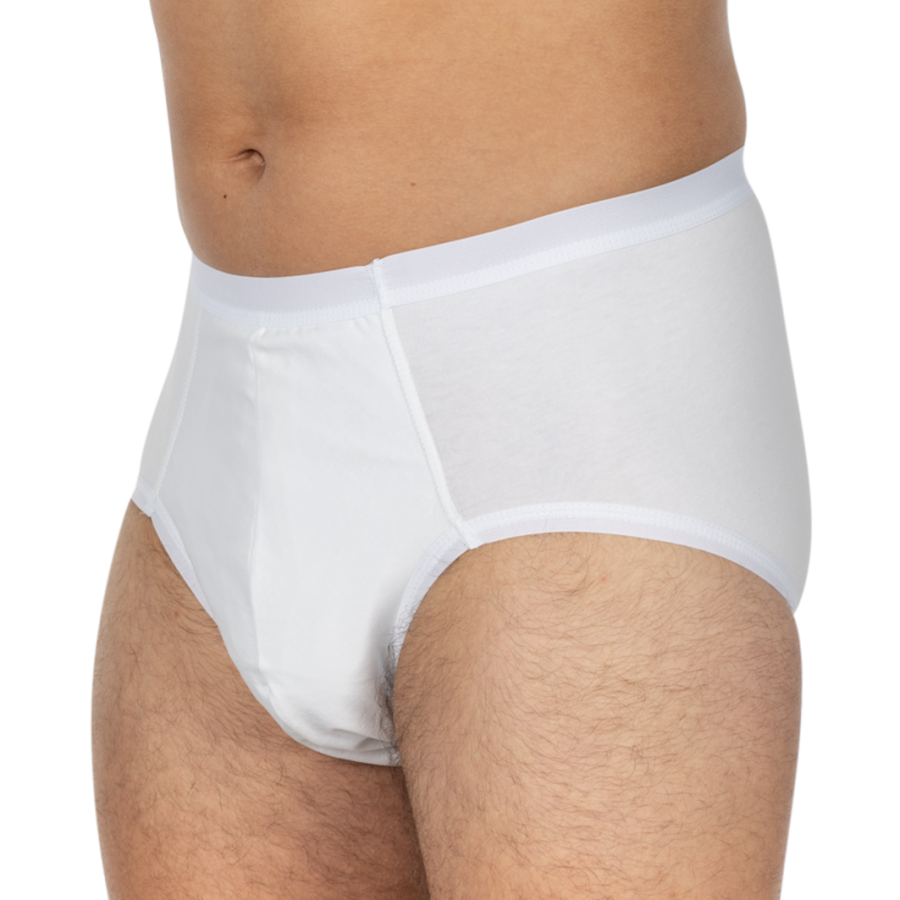 Ein weißer Suprima Bodyguard in Größe 7, der speziell für die Inkontinenzversorgung entwickelt wurde. Der Bodyguard hat einen hohen elastischen Bund und wurde aus einem atmungsaktiven Material gefertigt, das Komfort und Sicherheit bietet. Die seitlichen Druckknöpfe ermöglichen das einfache An- und Ausziehen. Das Design ist unauffällig und schick, ideal für die tägliche Nutzung. Die Innenseite ist sanft und angenehm auf der Haut.
