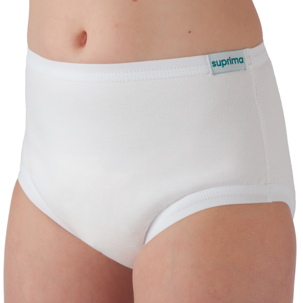 Das Bild zeigt einen Kinder-Inkontinenzslip von Suprima, Modell Bodyguard Ultra, in der Größe 140. Der Slip ist aus einem weichen, atmungsaktiven Material gefertigt und präsentiert eine helle, freundliche Farbgebung. Er ist mit einem elastischen Bund ausgestattet, der einen bequemen Sitz garantiert. Die seitlichen Nähte sind verstärkt, um zusätzliche Sicherheit und Halt zu bieten.