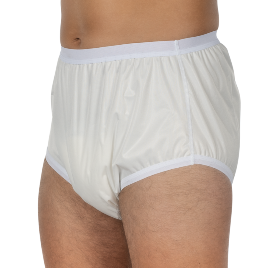 Weißer PU-Inkontinenz-Slip von Suprima in Schlupfform, Größe 50. Der Slip ist aus einem elastischen, wasserabweisenden Material gefertigt, das optimalen Schutz bietet. Die obere Kante hat einen breiten, elastischen Bund für einen bequemen Sitz, während die Beine ebenfalls elastisch eingefasst sind, um ein Verrutschen zu verhindern. Auf der Vorderseite sind keine sichtbaren Nähte, was zusätzlichen Komfort verspricht. Ideal für Menschen mit Inkontinenz, die eine diskrete und sichere Lösung suchen.