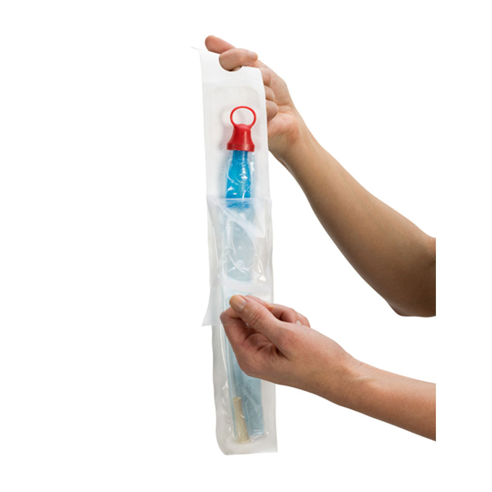 Frontalansicht eines Advance Einmalkatheters in Benutzung.