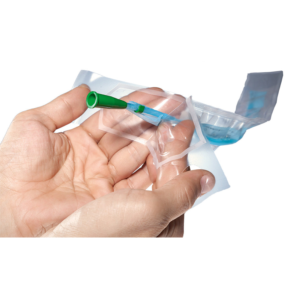 Bild eines Produkts, das einen packungseinheit von 30 hydrophilen Einmalkathetern für Frauen zeigt. Jeder Katheter ist 12 cm lang und in einer transparenten, hygienischen Verpackung untergebracht. Die Katheter sind in weißer Farbe gestaltet, mit einer glatten Oberfläche für eine einfache Handhabung. Auf der Verpackung sind deutliche Informationen zu Produktmerkmalen und Anwendungshinweisen abgebildet.