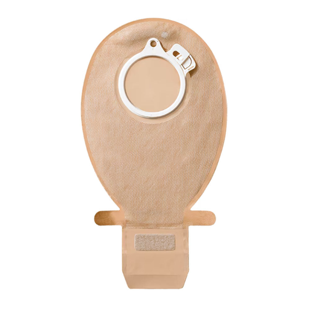 Ein ausstreifbarer Beutel des Sensura Click Systems in einem hellen, hautfreundlichen Farbton liegt auf einem weißen Hintergrund. Der Beutel hat eine abgerundete, leicht gewölbte Form, die sich ergonomisch an den Körper anschmiegt. In der oberen Mitte befindet sich eine praktische Öffnung, die mit einem Clipverschluss gesichert ist. Der Beutel ist mit einer feinen Struktur versehen, die für eine bessere Haftung sorgt.
