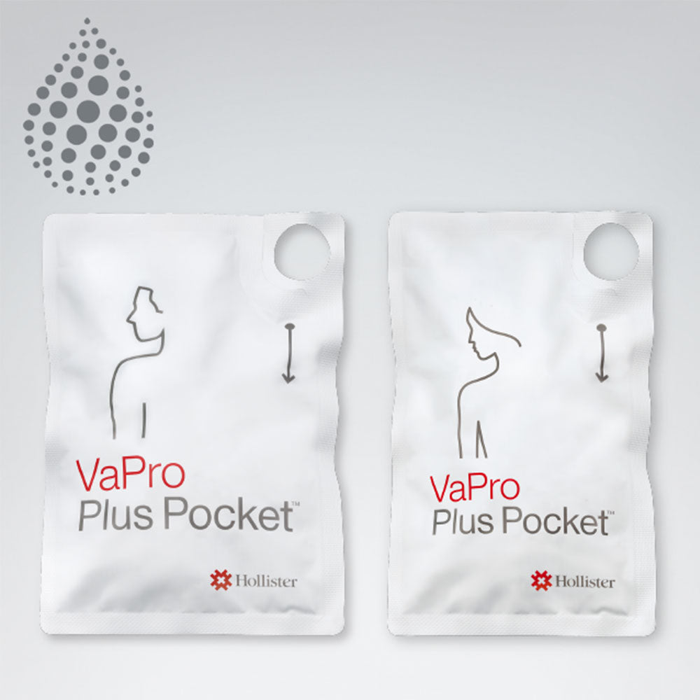 Frontalansicht von zwei in ihrer Verpackung steril verpackten Einmalkatheter VaPro Plus Pocket.